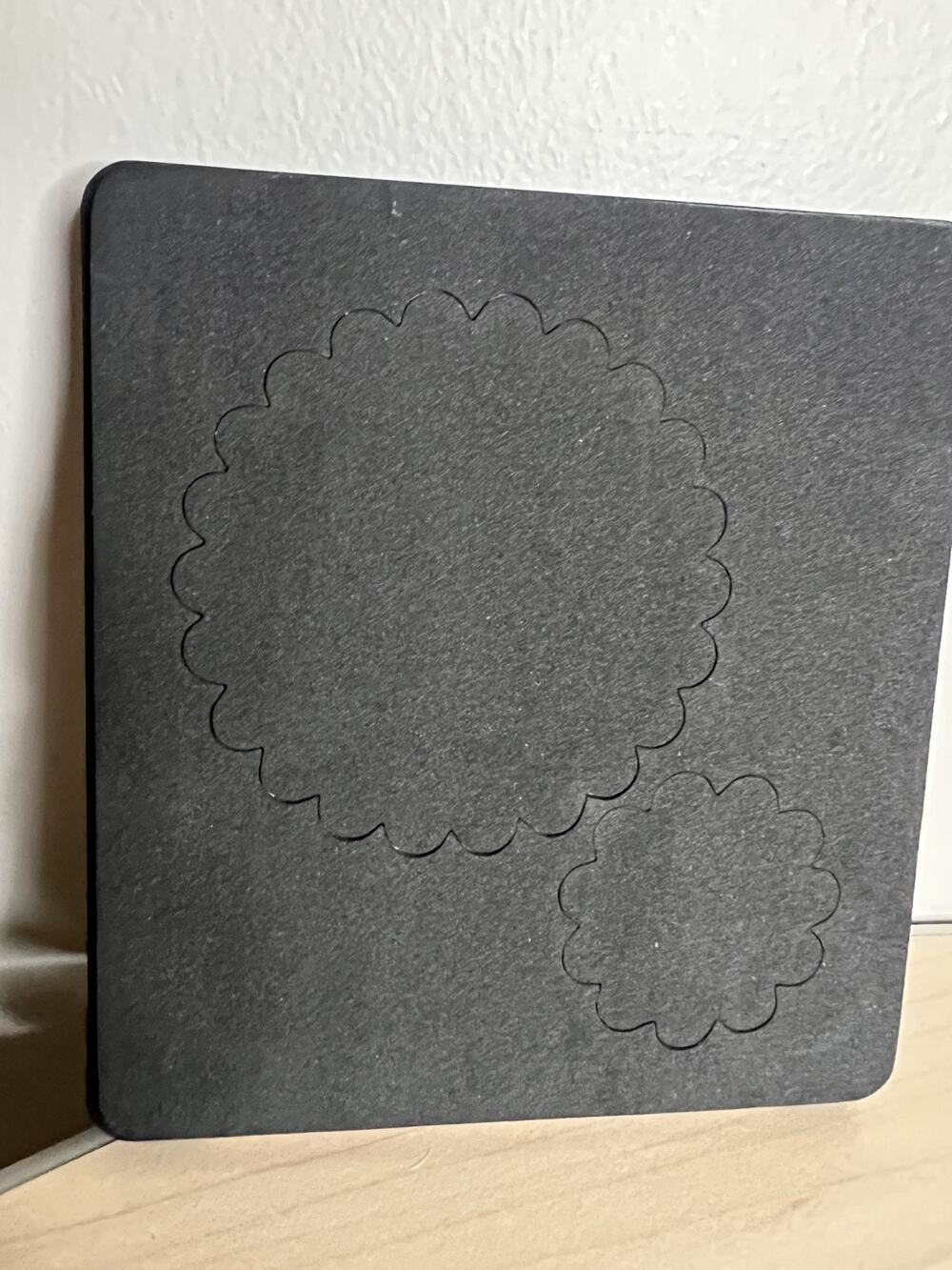 Stampin Up Sizzix CIRCLES , SCALLOP #2 Die Embossing Cutting